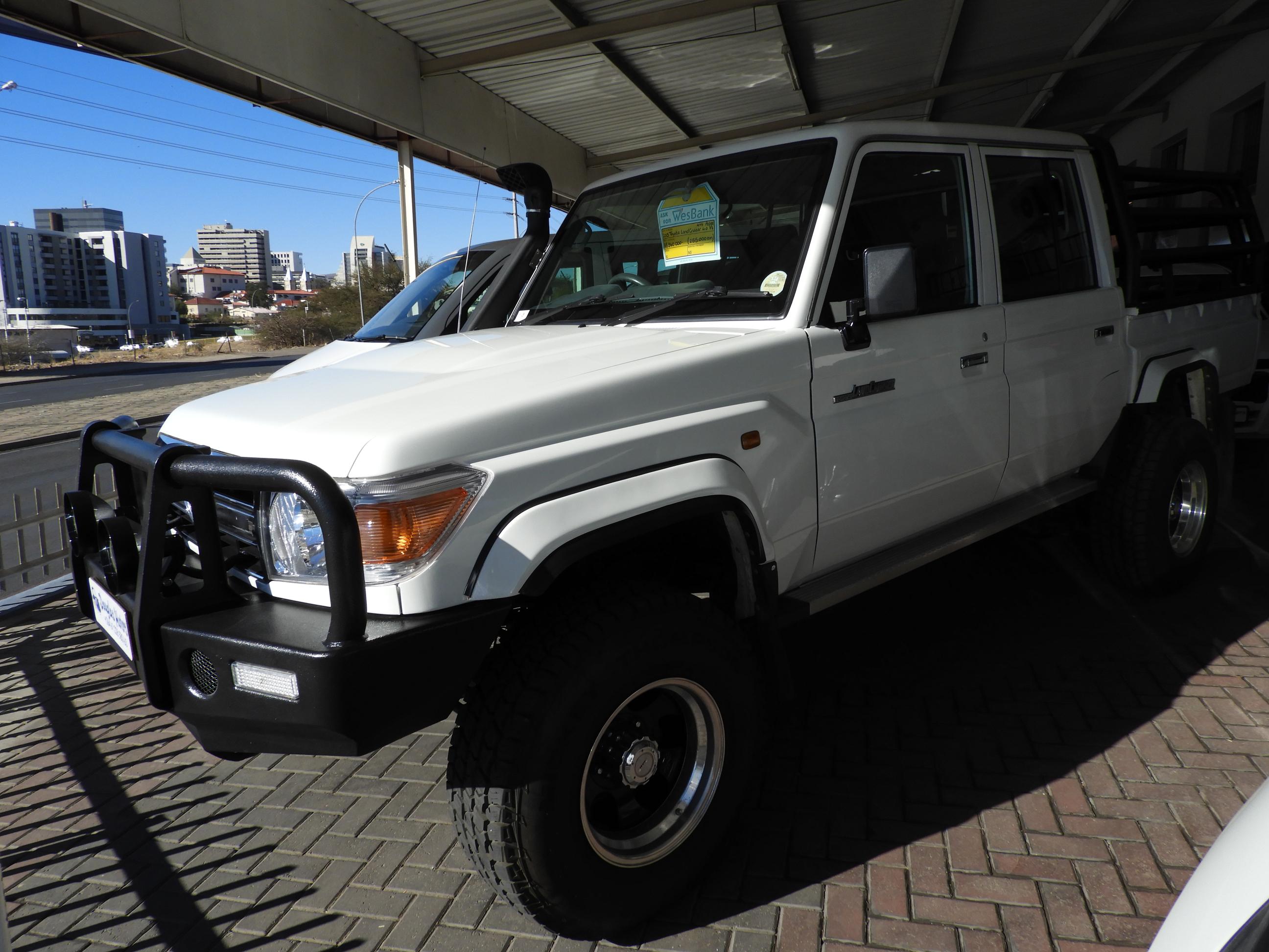 Buy Toyota Land Cruiser in Windhoek Price for is 360000 NAD cars