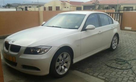 BMW 3 series 320i in 