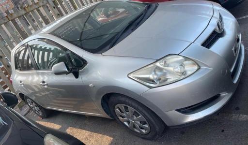  Used Toyota Auris in 