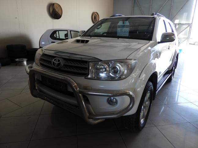  Used Toyota Fortuner in 