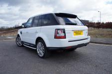 Land Rover Range Rover Sport SDV6 HSE for sale in Botswana - 3