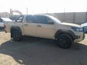 2022 TOYOTA HILUX 2.8 GD-6 RB LEGEND resprayed for sale in  - 5