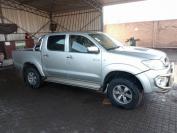  Used 2010 TOYOTA HILUX 3.0D-4D RAIDER damaged for sale in  - 8