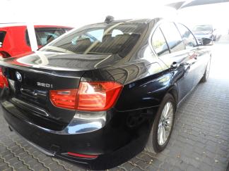  Used BMW 320i Luxury for sale in  - 2