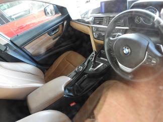  Used BMW 320i Luxury for sale in  - 4