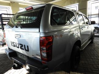  Used Isuzu KB300 for sale in  - 3