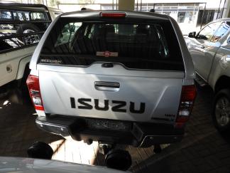  Used Isuzu KB300 for sale in  - 4