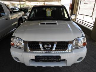  Used Nissan NP300 HARDBODY for sale in  - 1