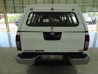  Used Nissan NP300 HARDBODY for sale in  - 4