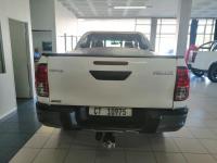  Used Toyota Hilux 2.4GD-6 Xtra Cab SRX for sale in  - 5
