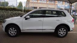  Used Volkswagen Touareg for sale in  - 3
