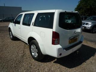 Nissan Pathfinder Nissan Pathfinder in Botswana