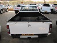 Nissan NP300 Hardbody for sale in Botswana - 5