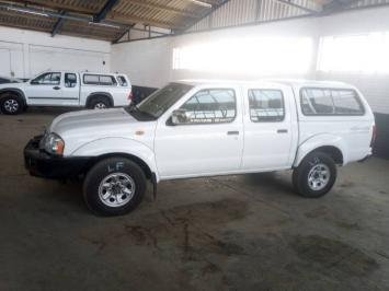 Used 2014 NISSAN HARDBODY NP300 2.4i HiRider 4x4 Used 2014 NISSAN HARDBODY NP300 2.4i HiRider 4x4 in Botswana