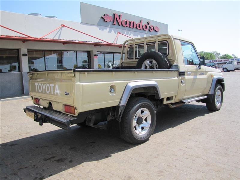 Toyota Land Cruiser in Botswana Local Used Toyota for sale in