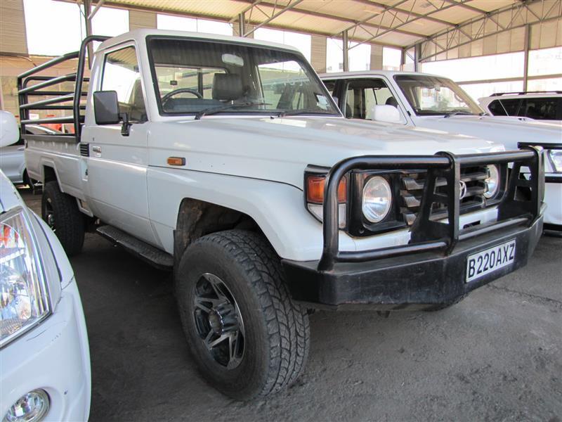 Toyota Land Cruiser in Botswana Local Used Toyota for sale in