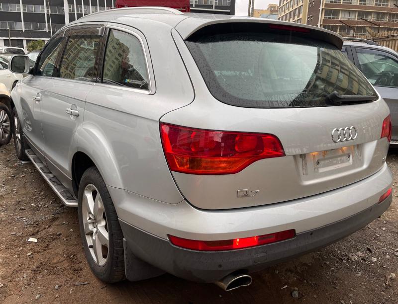  Used Audi Q7 in Botswana