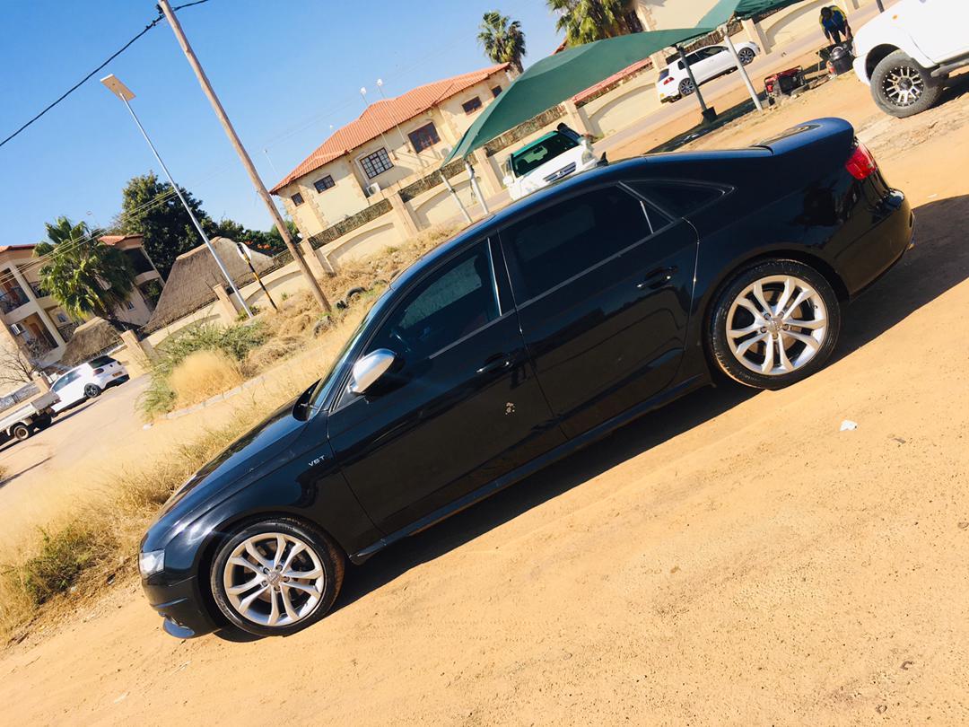  Used Audi S4 in Botswana