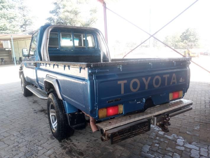  Used Toyota Land Cruiser in Botswana