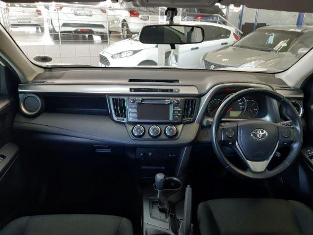  Used Toyota RAV4 2.0 GX in Botswana