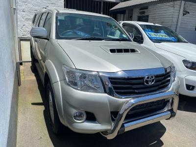 2015 Toyota Hilux 3.0 D-4D Legend 45 Raised Body Double-Cab in Botswana
