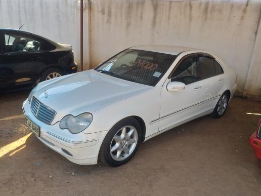 Mercedes Benz C240 Mercedes Benz C240 in Botswana