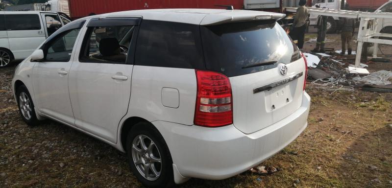 Toyota Wish Toyota Wish in Botswana