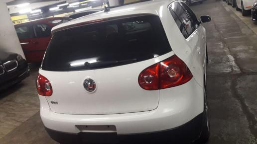 Used Volkswagen Golf GTI 5 Used Volkswagen Golf GTI 5 in Botswana