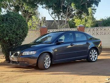 Used Volvo S40 Used Volvo S40 in Botswana