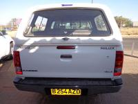 Toyota Hilux 3.0 D4D 4X4 for sale in Botswana - 5