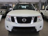 Nissan Navara LE for sale in Botswana - 1