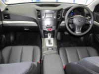 Subaru Outback 2.5i Wagon Premium CVT for sale in Botswana - 4