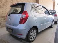 Hyundai i10 for sale in Botswana - 3