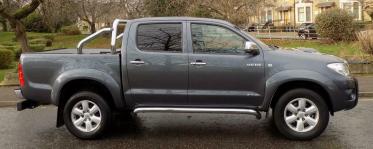 2011 TOYOTA HILUX 3.0 D-4D for sale in Botswana - 2