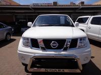 Nissan Navara 2.5 TDI 4X4 for sale in Botswana - 1
