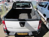 Nissan NP200 for sale in Botswana - 2