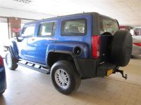 Hummer H3 for sale in Botswana - 3
