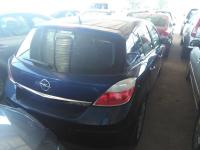 Opel Astra for sale in Botswana - 2