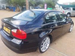 BMW 320 for sale in Botswana - 19