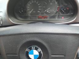 BMW 320i E46 for sale in Botswana - 6