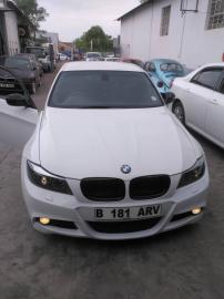BMW E90 for sale in Botswana - 3