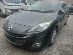 Mazda 3 for sale in Botswana - 6