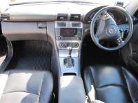 Mercedes Benz C180 for sale in Botswana - 6