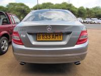 Mercedes Benz C280 for sale in Botswana - 4