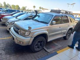  Toyota Hilux Surf for sale in Botswana - 5