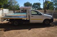Toyota Hilux VVTI for sale in Botswana - 2