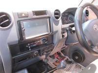 Toyota Land Cruiser V6 for sale in Botswana - 7