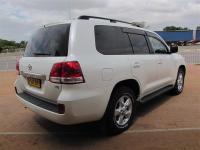Toyota Land Cruiser V8 for sale in Botswana - 3