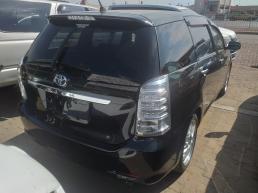 Toyota Wish for sale in Botswana - 0