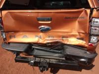  Used Ford Ranger wild track rear smashed for sale in Botswana - 5